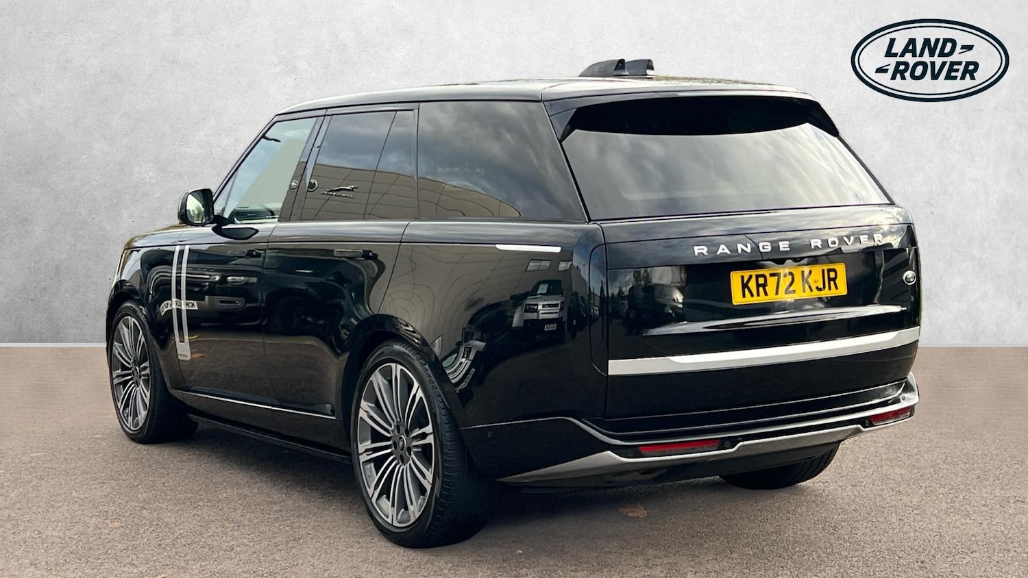 Used Land Rover Range Rover 2022 for sale - 76643235: Photo 2