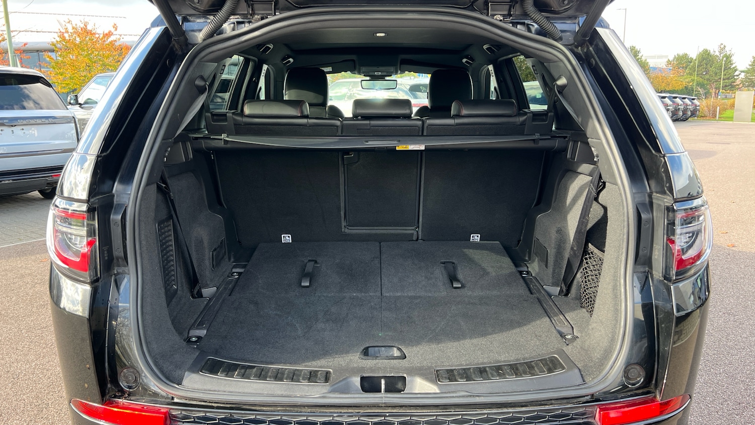 Used Land Rover Discovery Sport 2020 for sale - 76387051: Photo 10