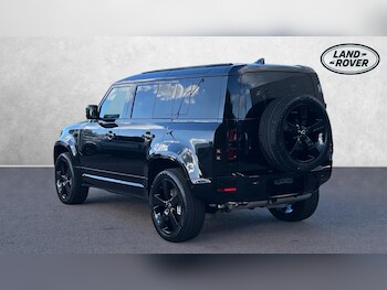 Used Land Rover Defender for sale - 76010650: Photo 2