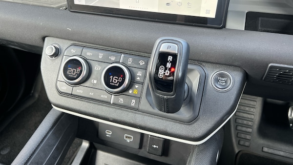 Used Land Rover Defender 2021 for sale - 75706187: Photo 13
