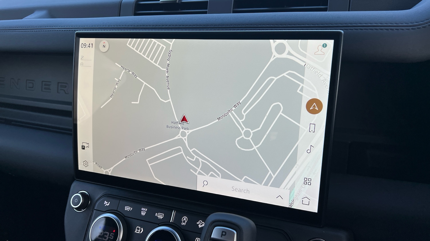 Used Land Rover Defender for sale - 76896843: Photo 11