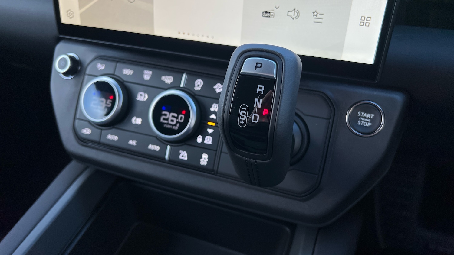 Used Land Rover Defender for sale - 76896843: Photo 13