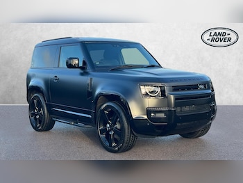 3.0 D250 X-Dynamic SE Matt Edition 90 SAVING 3 500 3-Door