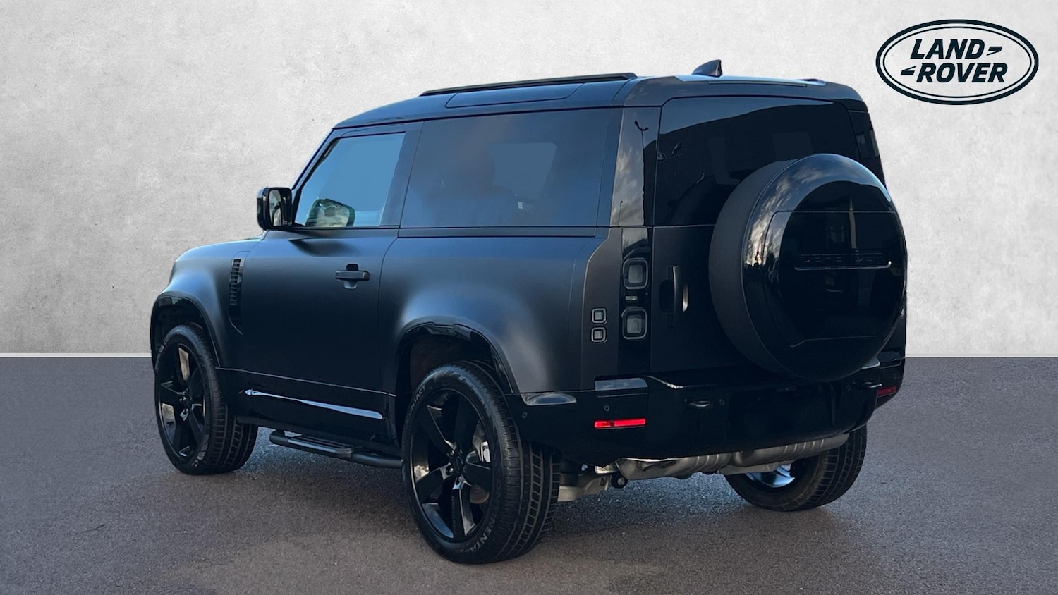 Used Land Rover Defender for sale - 76896843: Photo 2