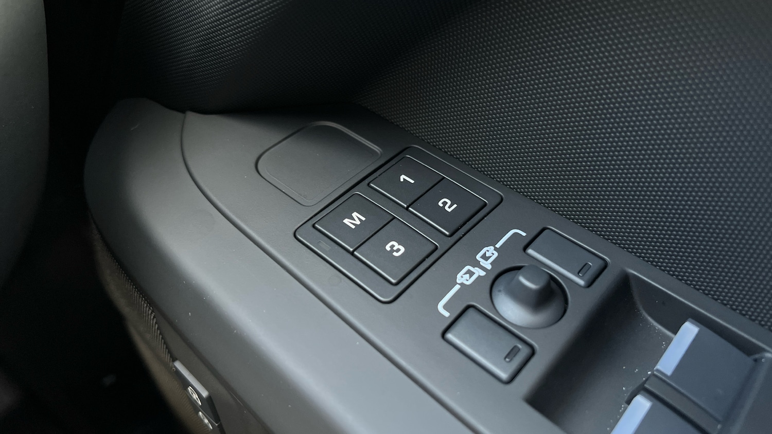 Used Land Rover Defender for sale - 76896843: Photo 24