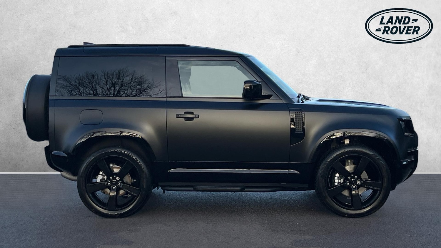 Used Land Rover Defender for sale - 76896843: Photo 5