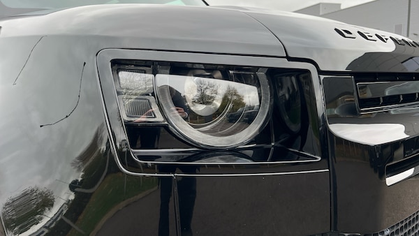 Used Land Rover Defender 2024 for sale - 76257932: Photo 17