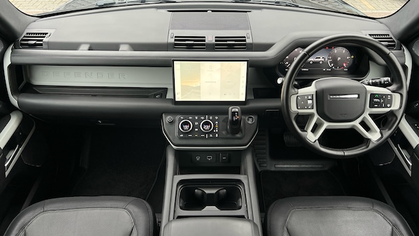 Used Land Rover Defender 2024 for sale - 76257932: Photo 9