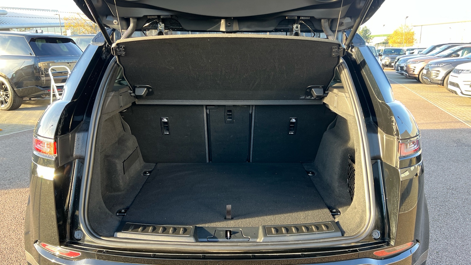 Used Land Rover Range Rover Evoque 2019 for sale - 76725776: Photo 10