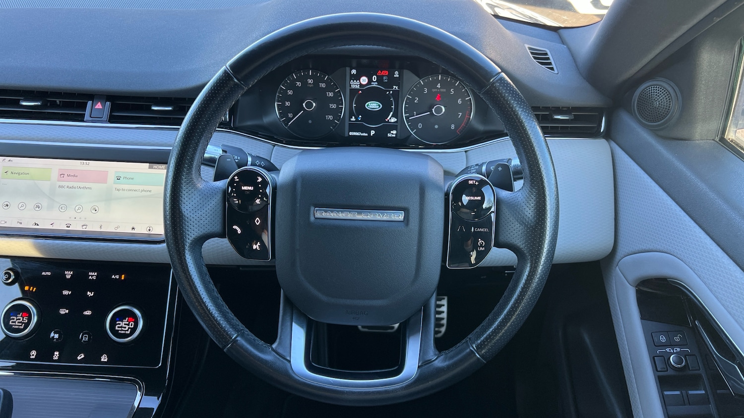 Used Land Rover Range Rover Evoque 2019 for sale - 76725776: Photo 15