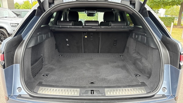 Used Land Rover Range Rover Velar 2022 for sale - 75575317: Photo 10