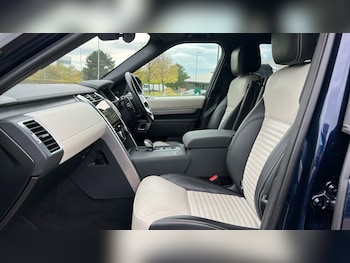 Used Land Rover Discovery 2021 for sale - 76324915: Photo 3