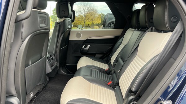 Used Land Rover Discovery 2021 for sale - 76324915: Photo 4