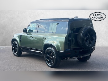Used Land Rover Defender 2026 for sale - 79483123: Photo