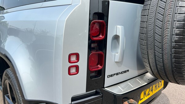Used Land Rover Defender 2024 for sale - 75575311: Photo 19