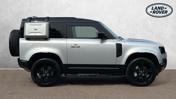 Used Land Rover Defender 2024 for sale - 75575311: Photo 5