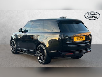 Used Land Rover Range Rover 2023 for sale - 76741030: Photo
