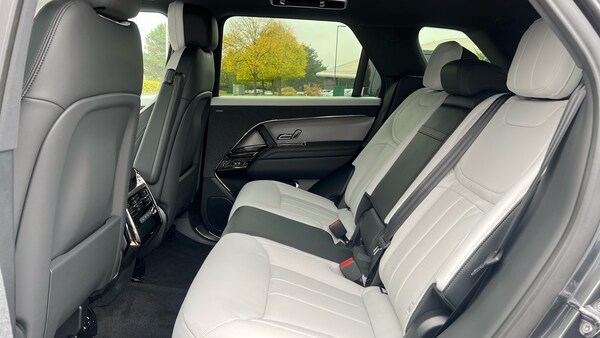 Used Land Rover Range Rover Sport for sale - 76030215: Photo 4
