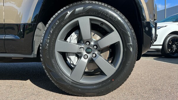 Used Land Rover Defender for sale - 75962814: Photo 8