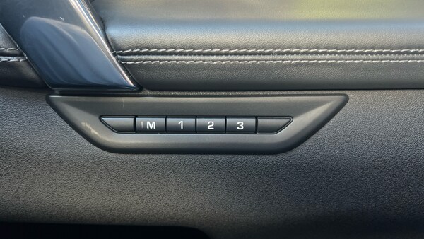 Used Land Rover Discovery Sport 2024 for sale - 76040503: Photo 23