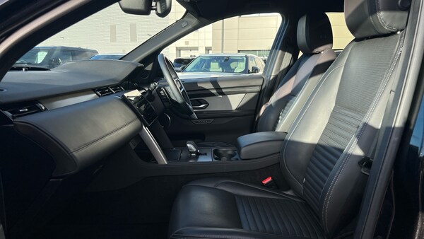 Used Land Rover Discovery Sport 2024 for sale - 76040503: Photo 3