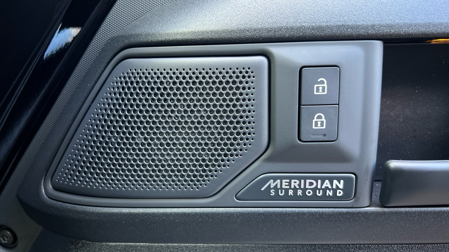 Used Land Rover Defender for sale - 77906367: Photo 25