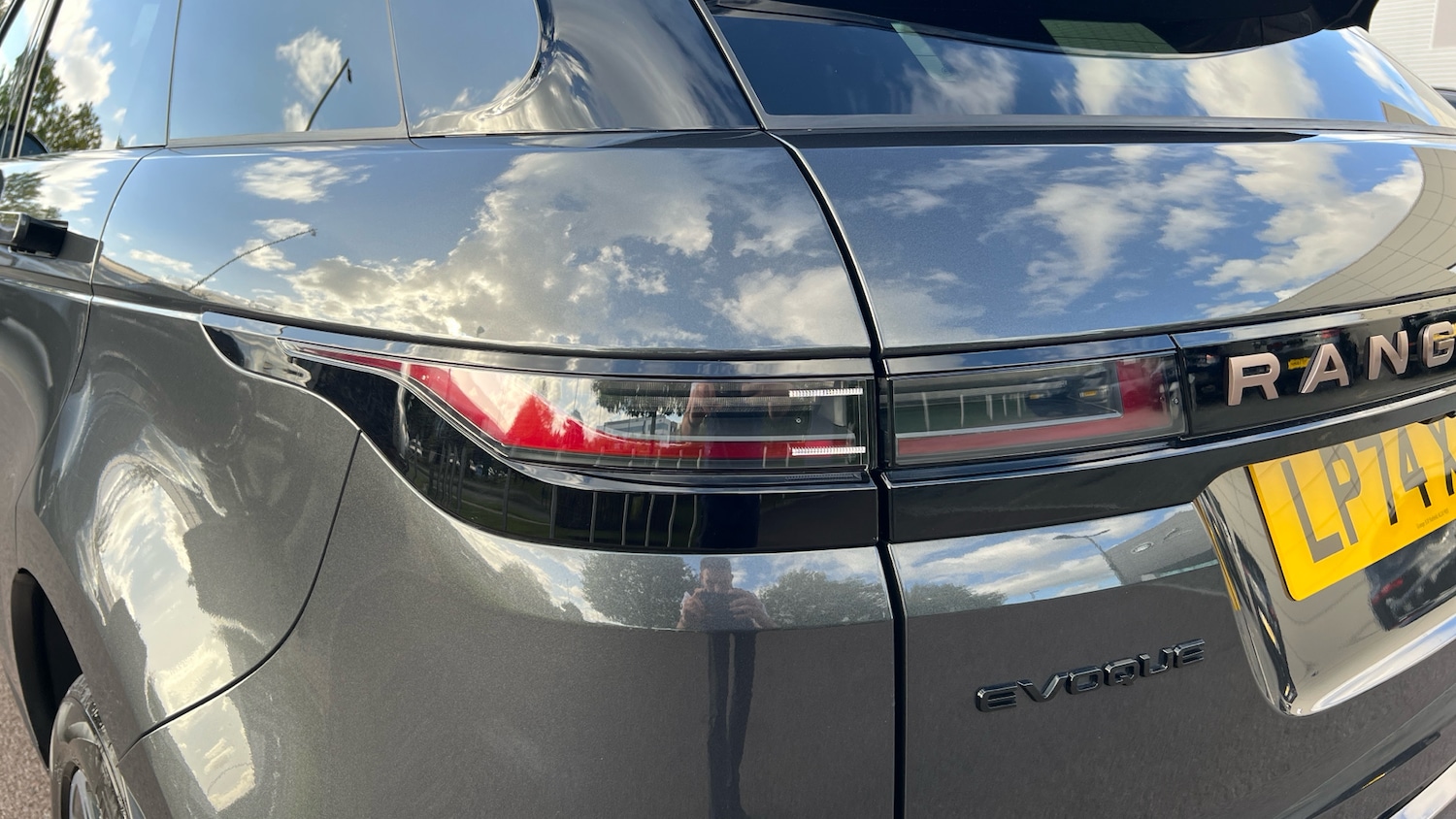 Used Land Rover Range Rover Evoque 2025 for sale - 74432671: Photo 19
