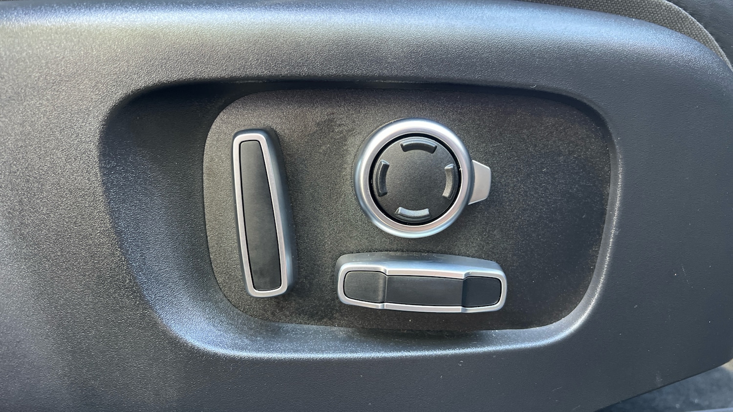 Used Land Rover Range Rover Evoque 2025 for sale - 74432671: Photo 22