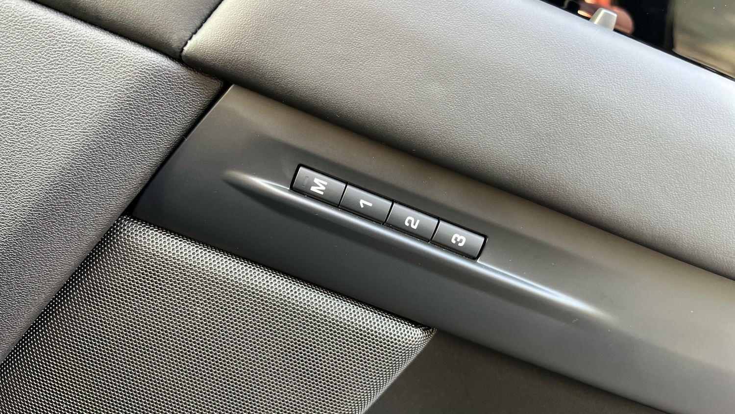 Used Land Rover Range Rover Evoque 2025 for sale - 74432671: Photo 23