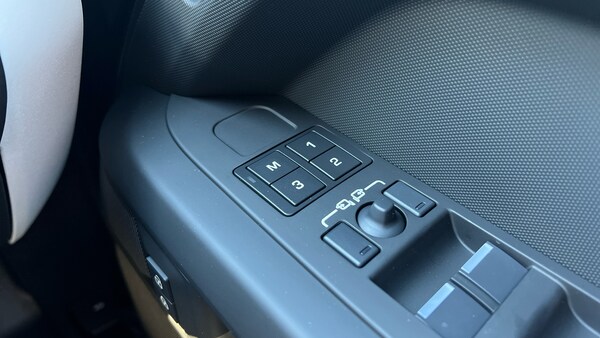 Used Land Rover Defender for sale - 76198021: Photo 23