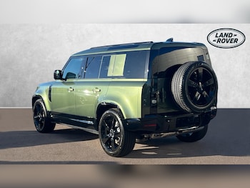 Used Land Rover Defender for sale - 76198021: Photo 2