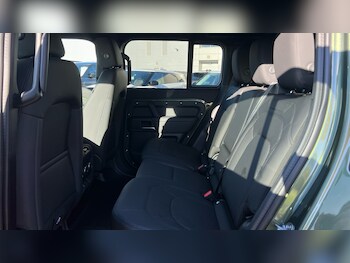 Used Land Rover Defender for sale - 76198021: Photo 4