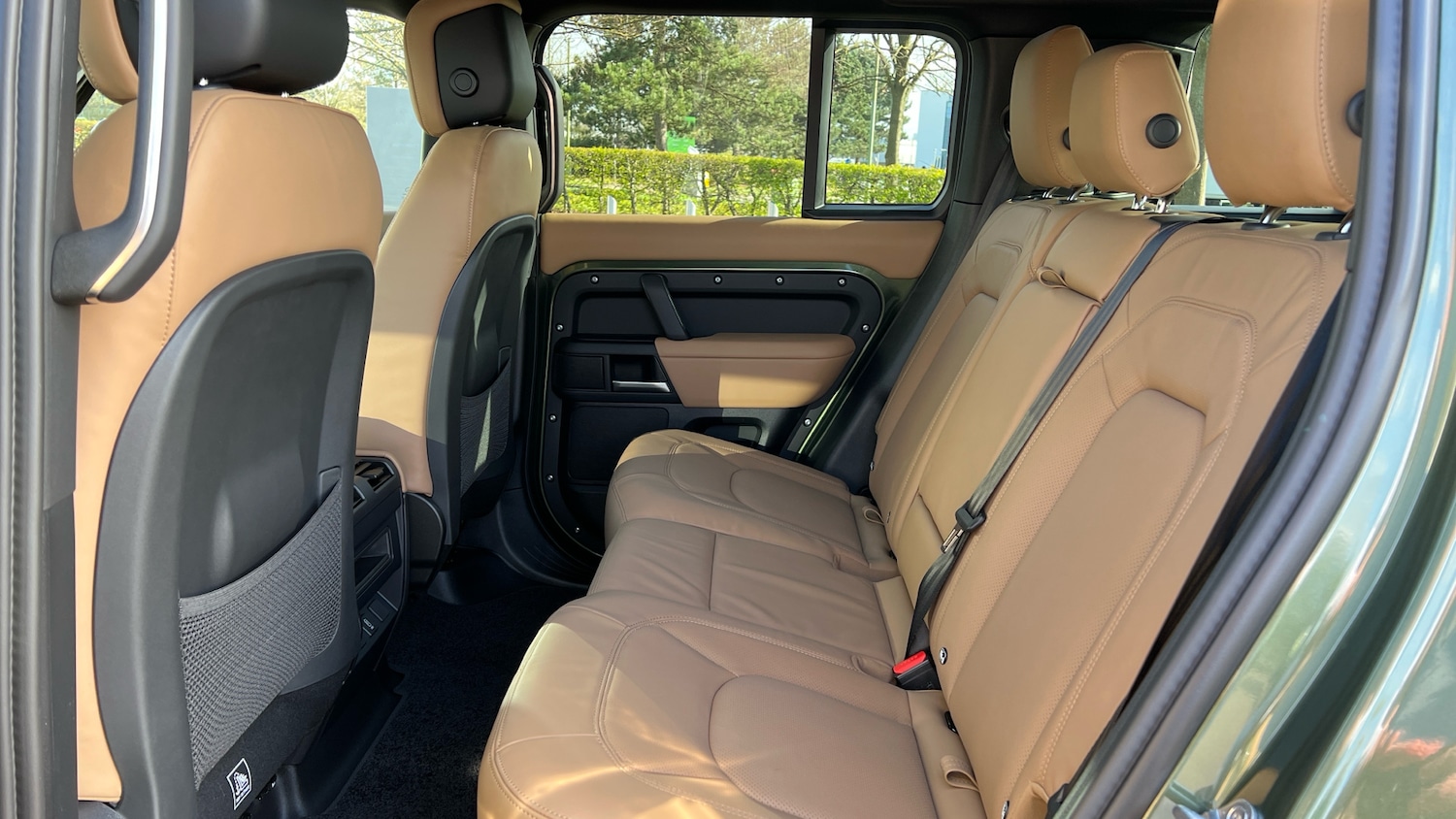 Used Land Rover Defender for sale - 78045728: Photo 4