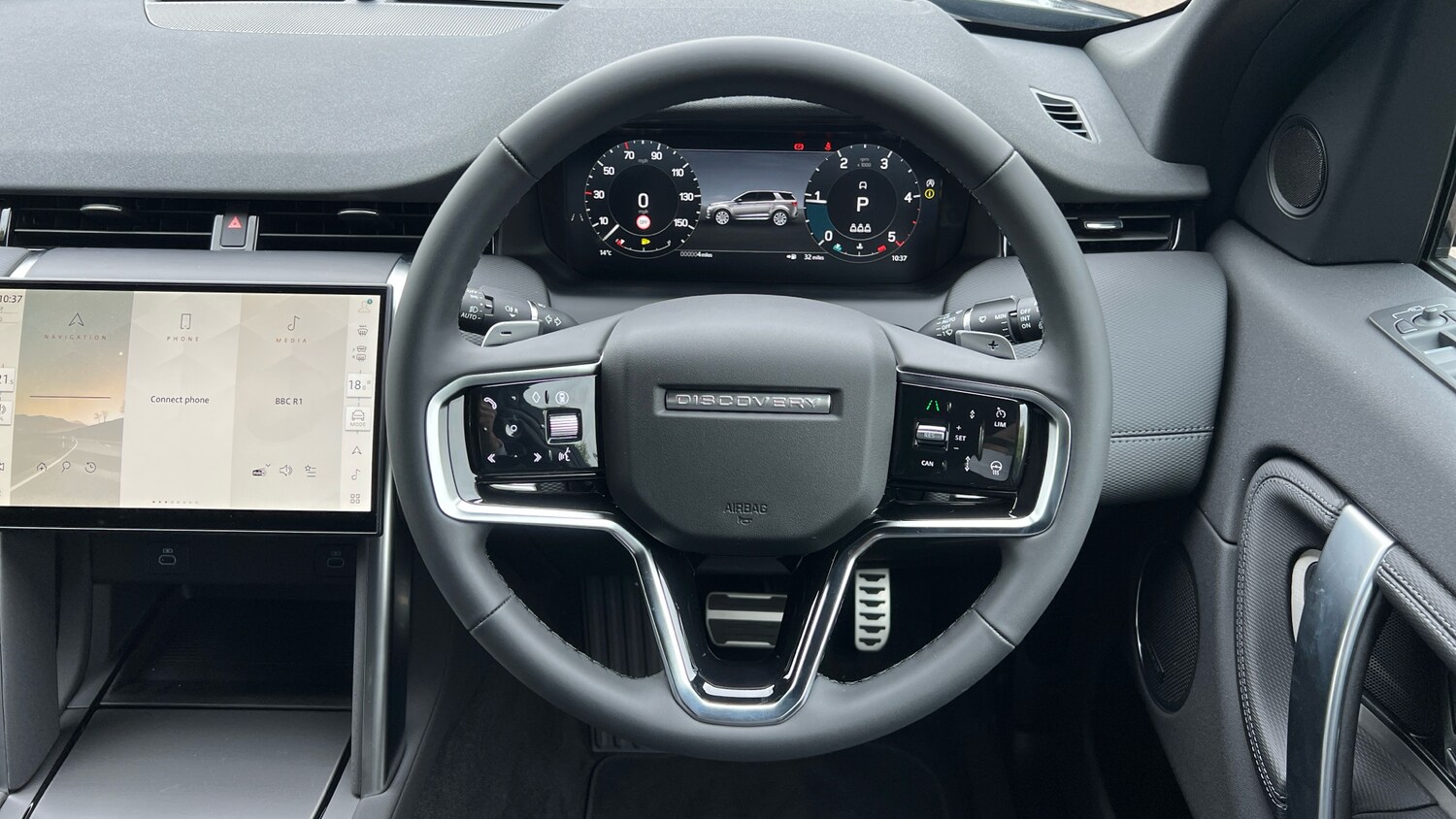 Used Land Rover Discovery Sport for sale - 76082145: Photo 15