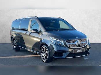 Used Mercedes-Benz V-Class 2023 for sale - 77822126: Photo