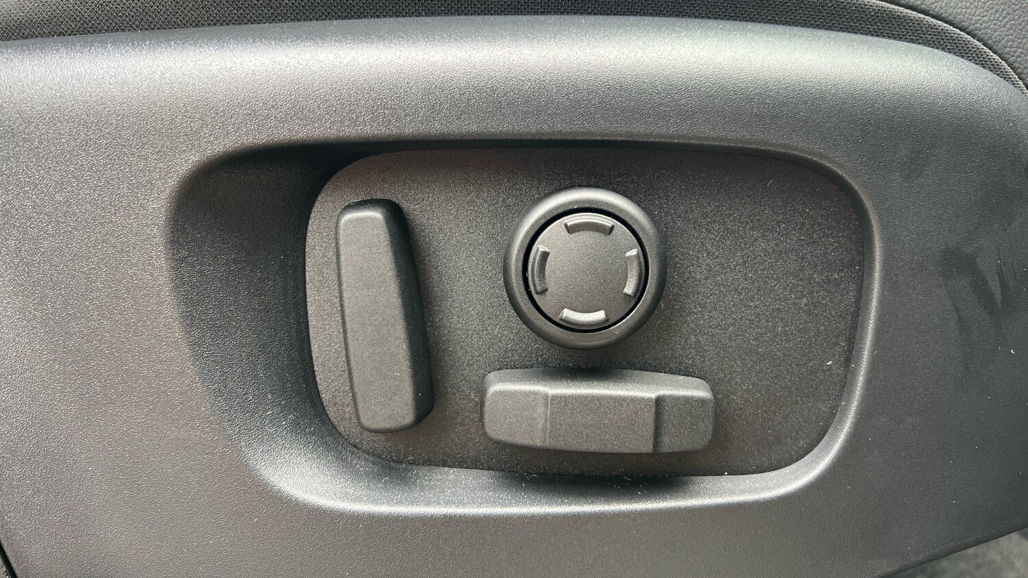 Used Land Rover Discovery Sport for sale - 76257915: Photo 22