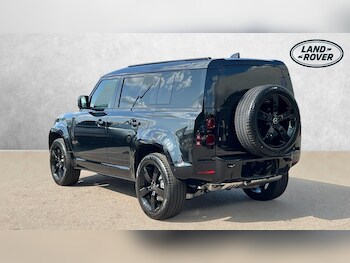 Used Land Rover Defender 2025 for sale - 75621553: Photo