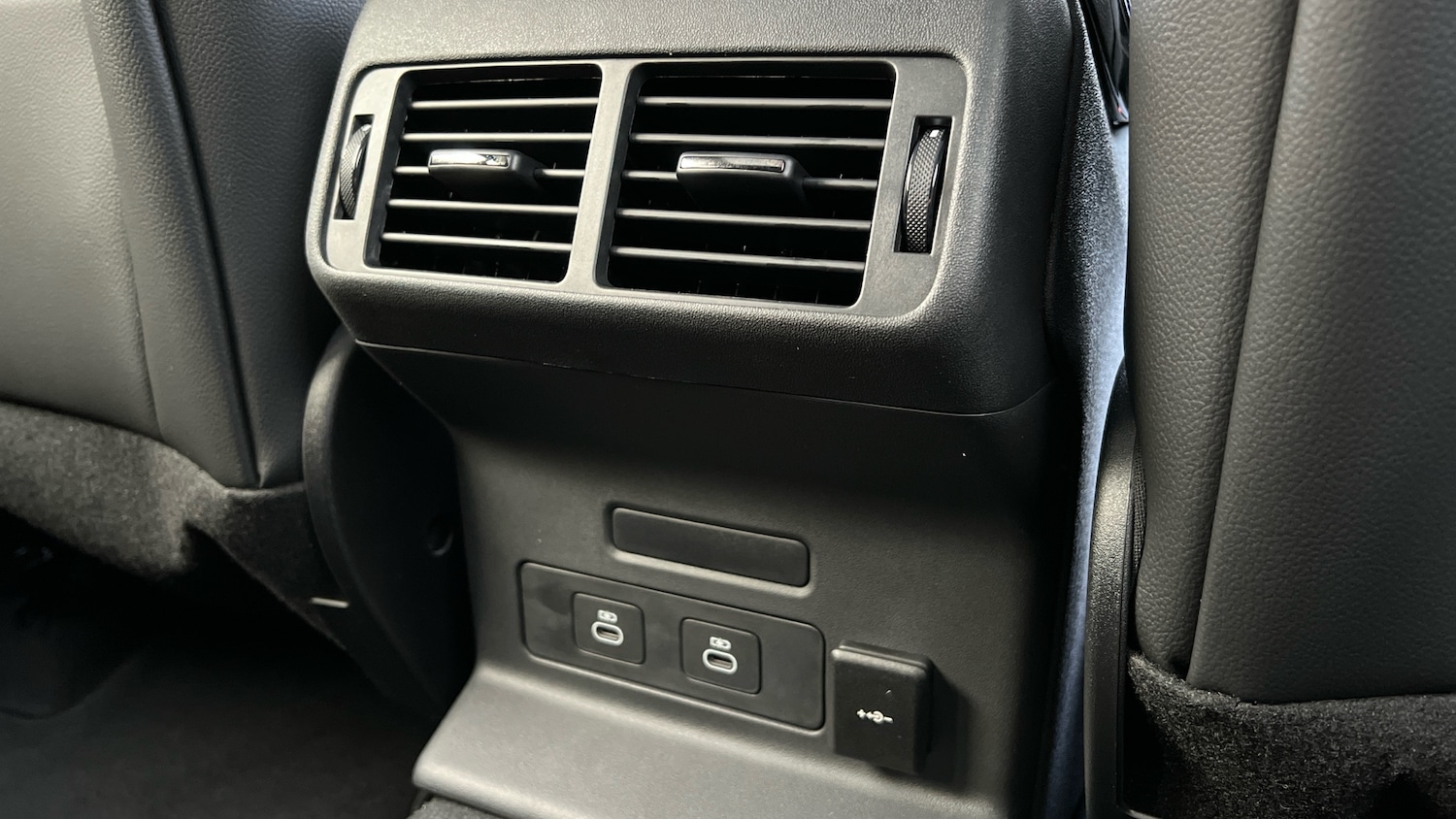 Used Land Rover Range Rover Velar 2026 for sale - 77452962: Photo 18