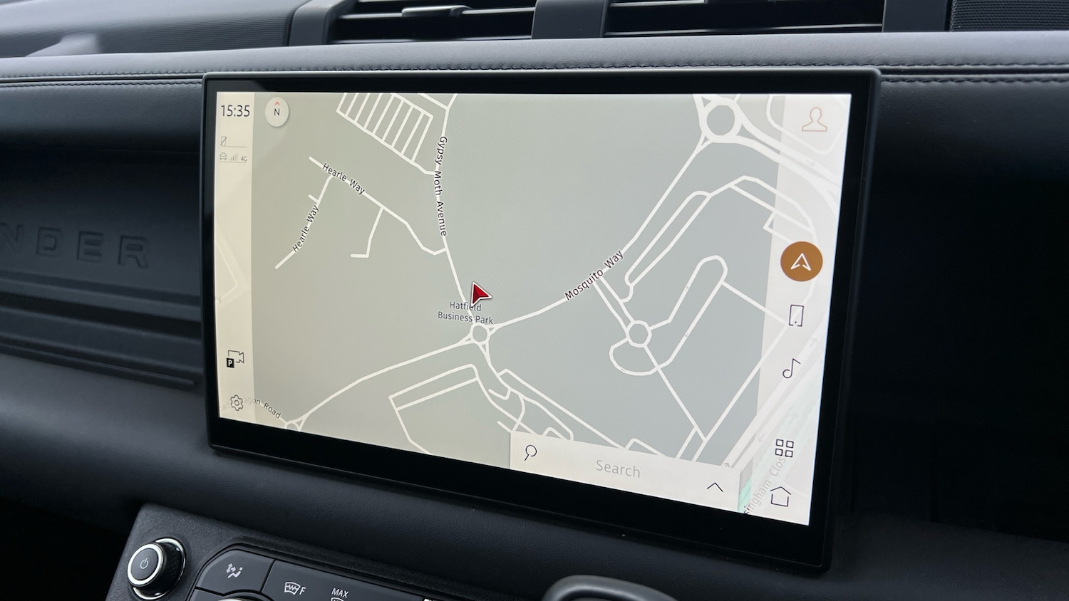 Used Land Rover Defender 2024 for sale - 77465879: Photo 11