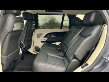 Used Land Rover Range Rover 2024 for sale - 73266640: Photo