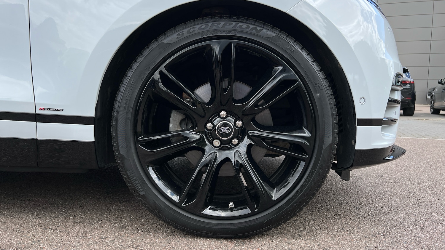 Used Land Rover Range Rover Velar 2017 for sale - 76770164: Photo 8