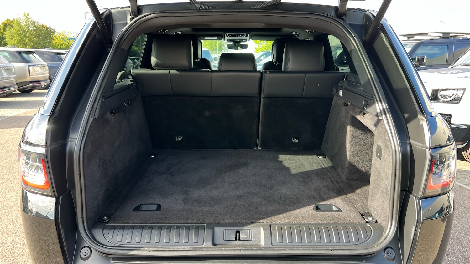 Used Land Rover Range Rover Sport 2021 for sale - 75962842: Photo 10