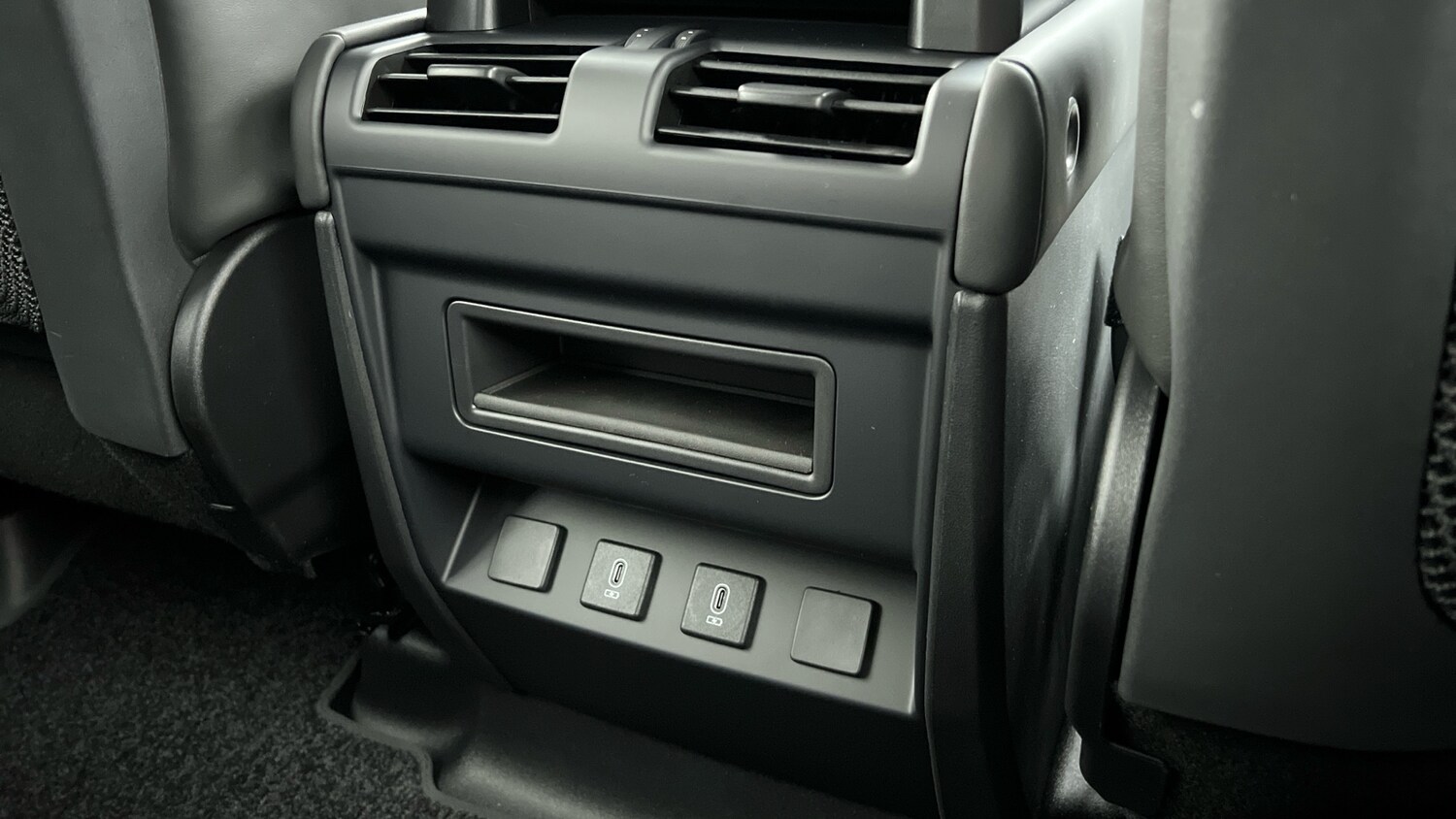 Used Land Rover Defender for sale - 77494638: Photo 18