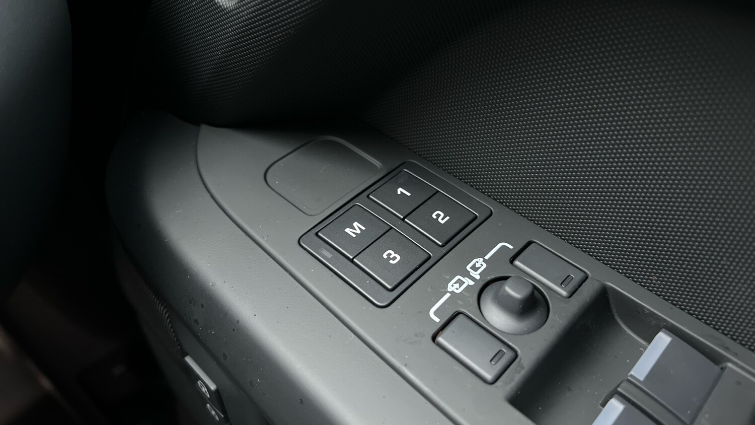 Used Land Rover Defender for sale - 77494638: Photo 23