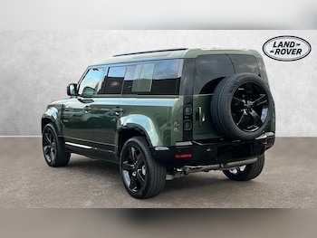 Used Land Rover Defender 2026 for sale - 77385126: Photo
