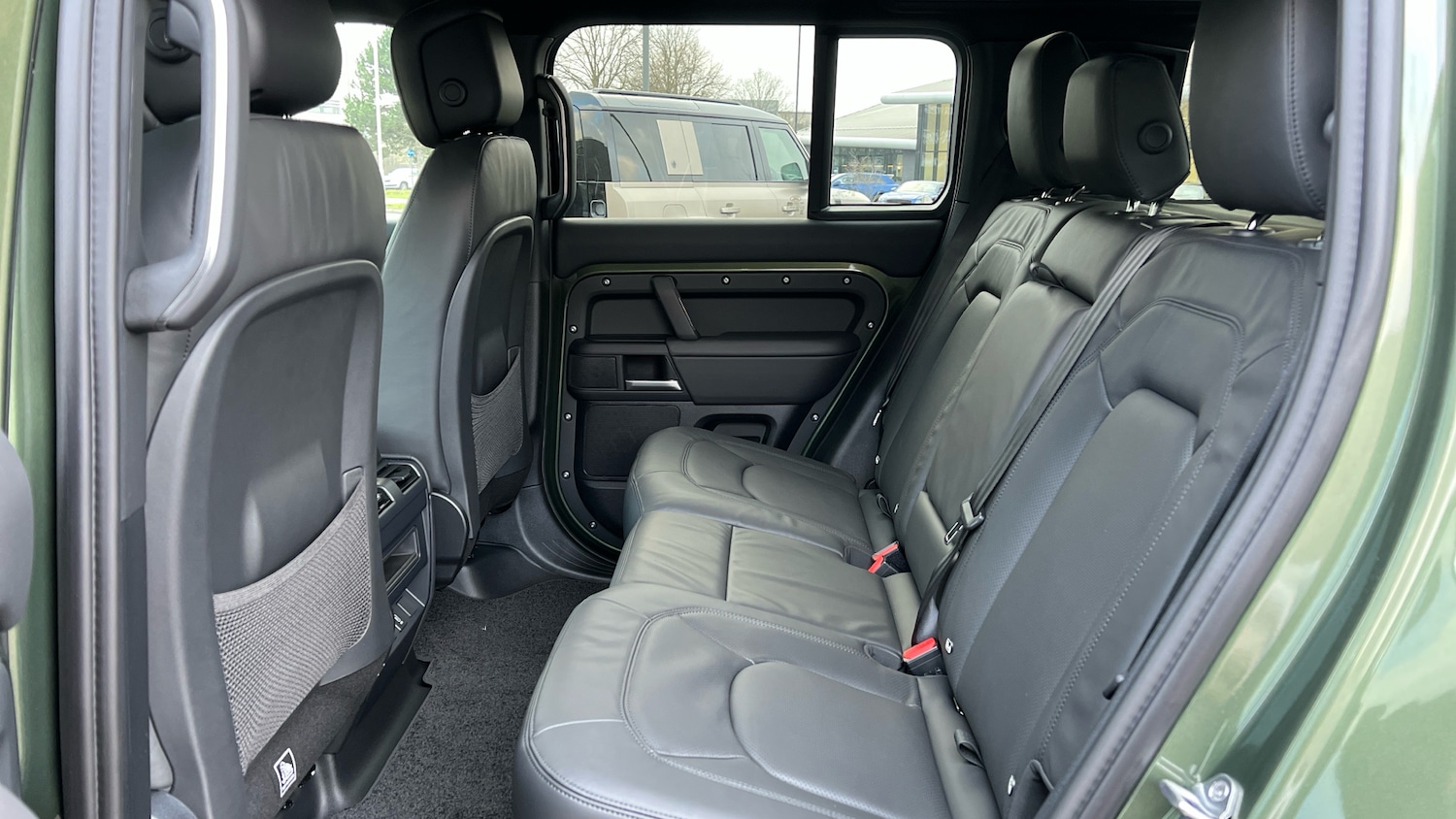 Used Land Rover Defender for sale - 77385126: Photo 4