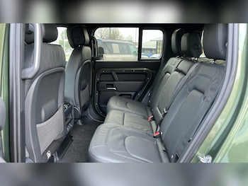 Used Land Rover Defender 2026 for sale - 77385126: Photo