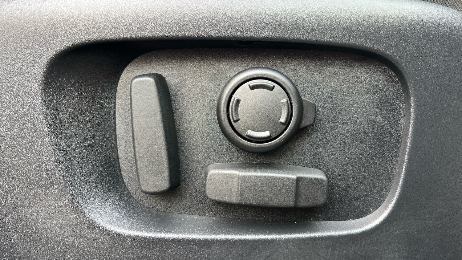 Used Land Rover Discovery Sport 2024 for sale - 77201378: Photo 24