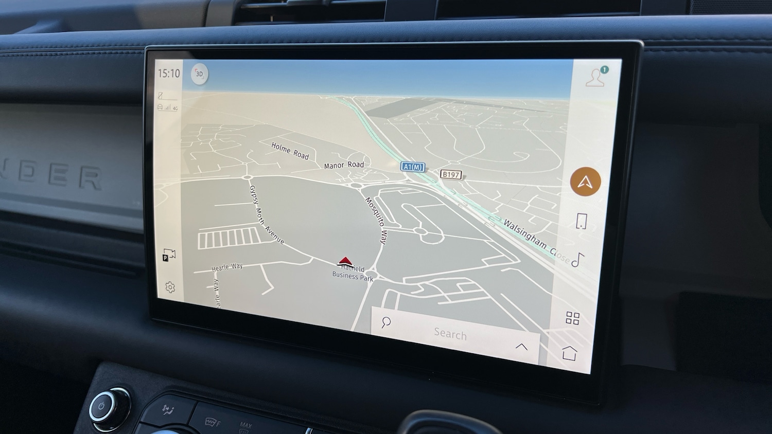 Used Land Rover Defender 2023 for sale - 76482807: Photo 11