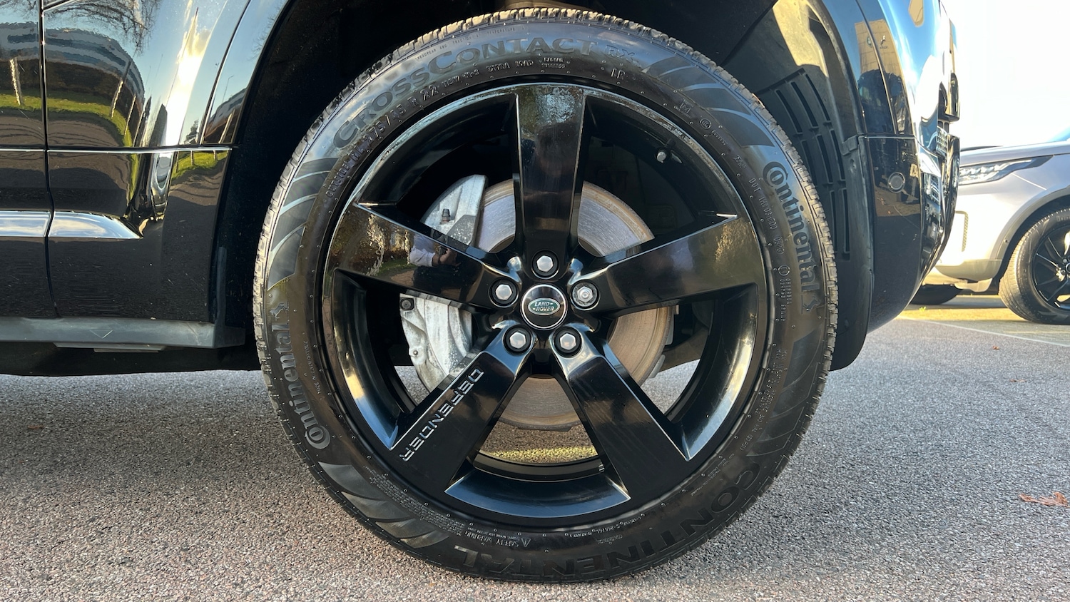 Used Land Rover Defender 2023 for sale - 76482807: Photo 8